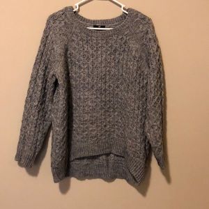 Gray knitted high low sweater